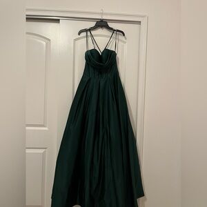 Beautiful Emerald Green Prom Dress
